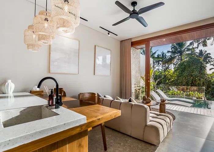 Avirodha 1br Private With Pool Villa Ubud